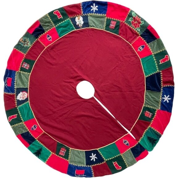 Vintage Patchwork Christmas Tree Skirt With Needlepoint, Applique & Embroidered - Picture 1 of 13